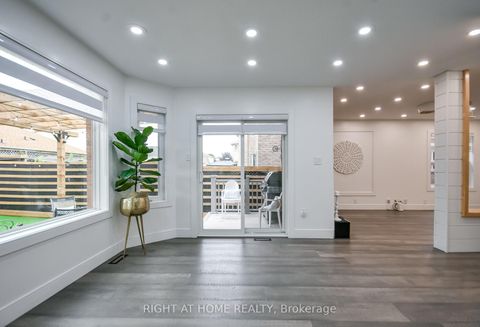 Photo 15 at 112 Birchwood Drive, East Bayfield, Barrie