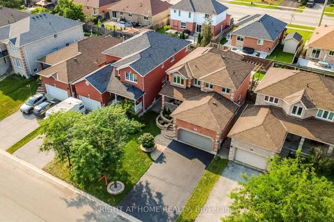 Photo 49 at 112 Birchwood Drive, East Bayfield, Barrie