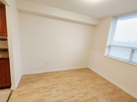 Photo 5 at 104 - 121 Trudelle Drive, Eglinton East, Toronto