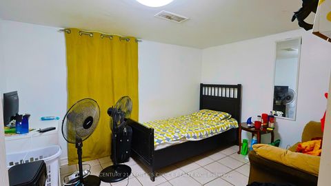 Photo 14 at 14 North Bonnington Avenue, Birchmount, Toronto
