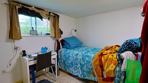 Photo 16 at 14 North Bonnington Avenue, Birchmount, Toronto