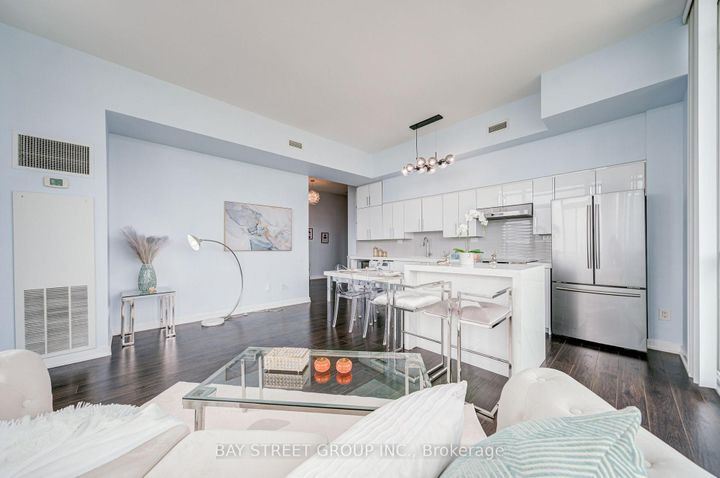 Photo 14 at Ph02 - 33 Singer Court, Bayview Village, Toronto