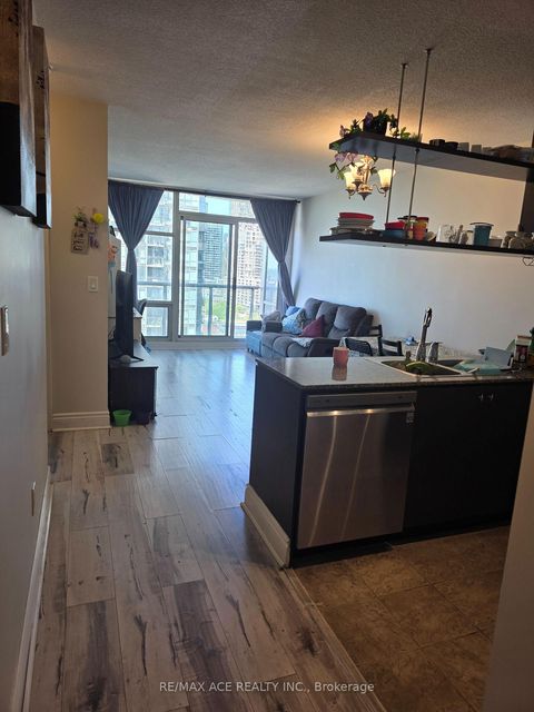Photo 3 at 1801 - 35 Mariner Terrace, Waterfront Communities C1, Toronto
