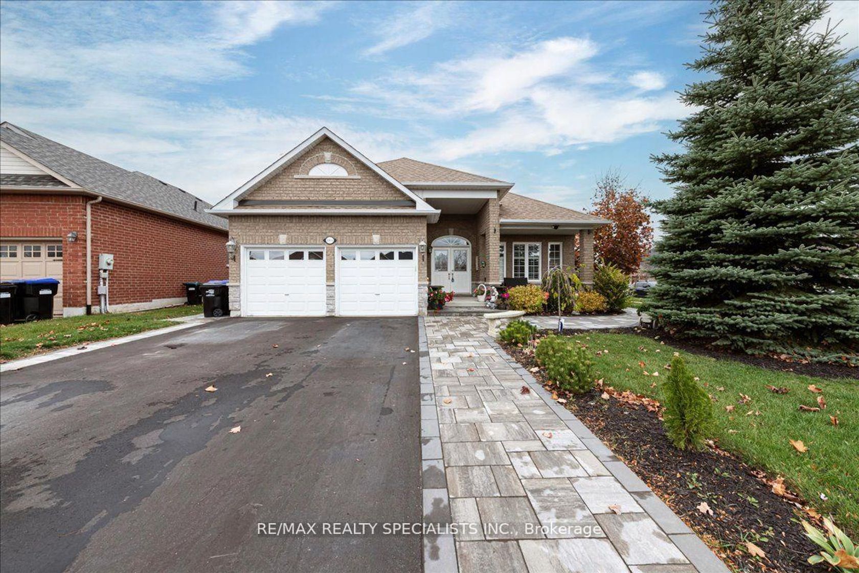 1165 Mitchell Court, Alcona, Innisfil photo number 2
