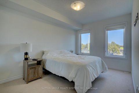 Photo 15 at 33 - 100 Long Branch Avenue, Long Branch, Toronto