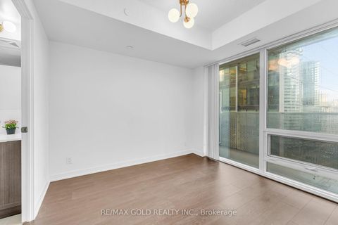 Photo 18 at 1202 - 100 Harbour Street, Waterfront Communities C1, Toronto