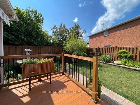 Photo 1 at 70 Bellona Street, West Woodbridge, Vaughan