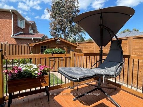 Photo 5 at 70 Bellona Street, West Woodbridge, Vaughan