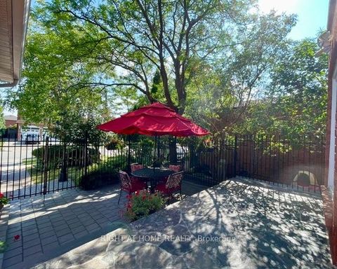 Photo 11 at 70 Bellona Street, West Woodbridge, Vaughan