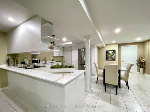 Photo 16 at 70 Bellona Street, West Woodbridge, Vaughan