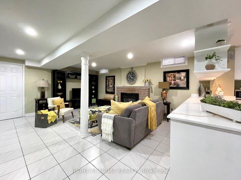 Photo 21 at 70 Bellona Street, West Woodbridge, Vaughan