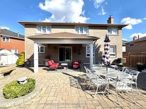 Photo 44 at 12 Lavinio Court, Maple, Vaughan
