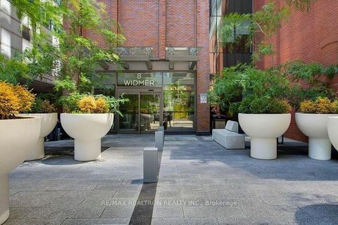 Photo 1 at 4303 - 8 Widmer Street, Waterfront Communities C1, Toronto