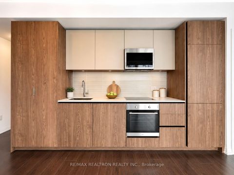Photo 4 at 4303 - 8 Widmer Street, Waterfront Communities C1, Toronto