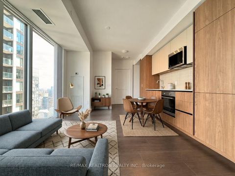 Photo 5 at 4303 - 8 Widmer Street, Waterfront Communities C1, Toronto