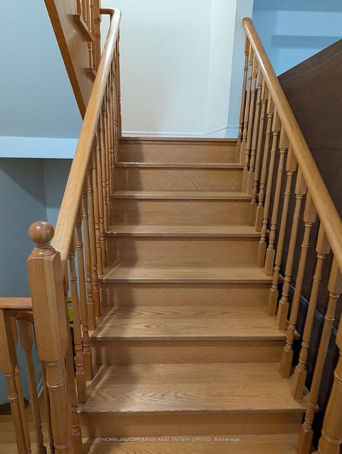 Photo 18 at 1585 Weston Road S, Weston, Toronto