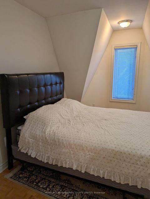 Photo 31 at 1585 Weston Road S, Weston, Toronto