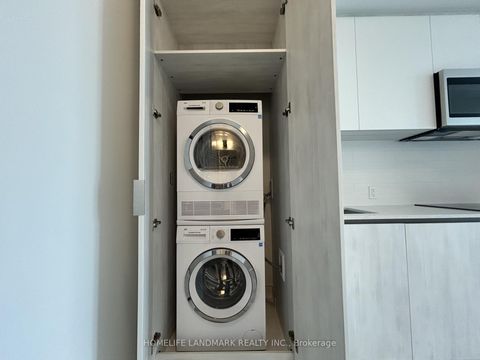 Photo 4 at 3112 - 5858 Yonge Street, Newtonbrook West, Toronto