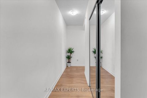 Photo 4 at 828 - 498 Caldari Road, Concord, Vaughan
