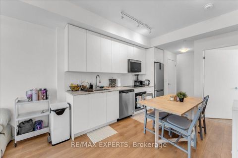 Photo 10 at 828 - 498 Caldari Road, Concord, Vaughan