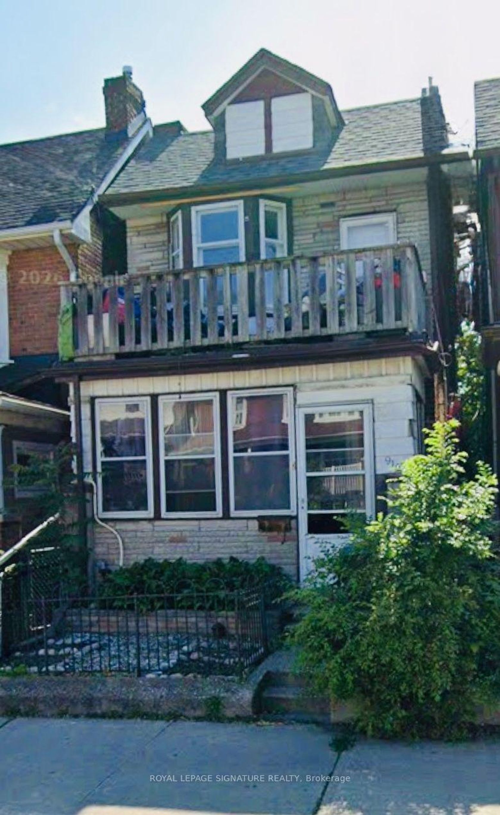 916 Woodbine Avenue, Woodbine Corridor, Toronto 