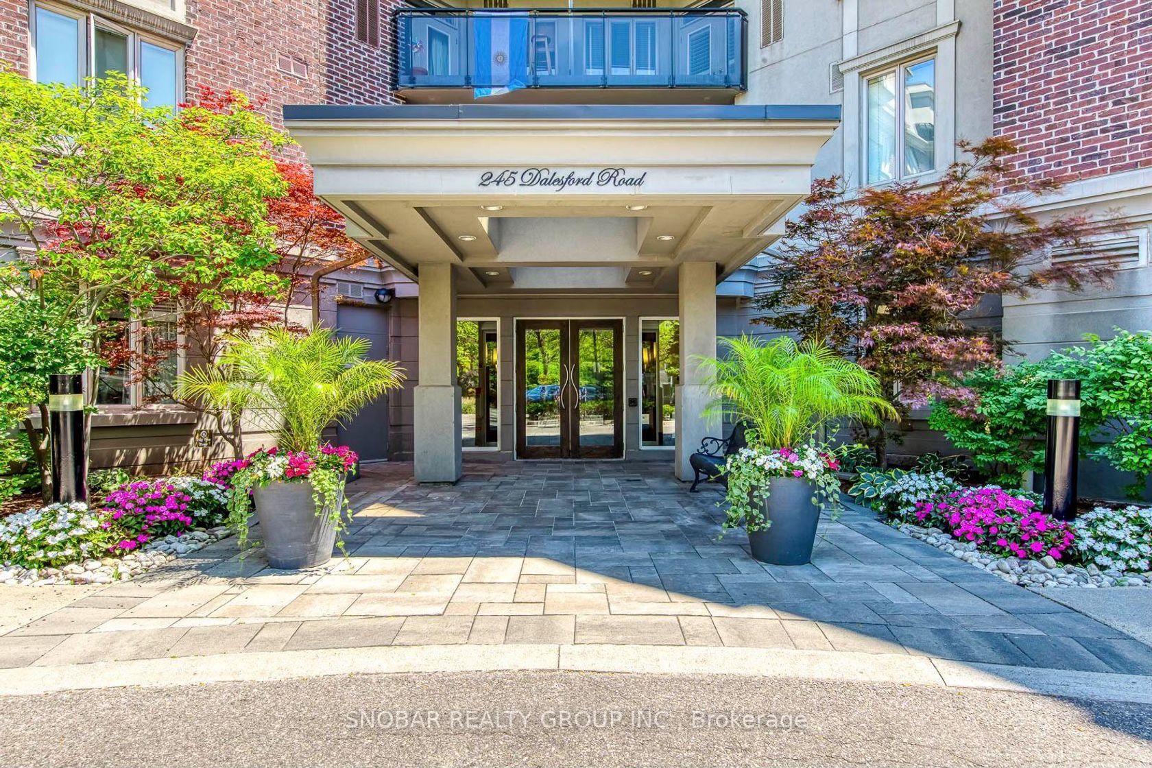 415 - 245 Dalesford Road SE, Queensway, Toronto photo number 2