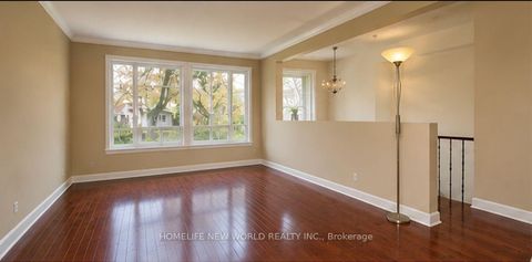Photo 1 at 54 Southwell Drive, Don Mills, Toronto