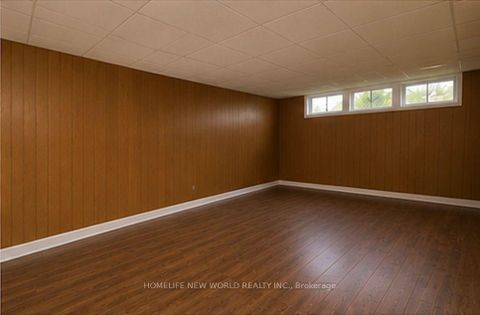 Photo 7 at 54 Southwell Drive, Don Mills, Toronto