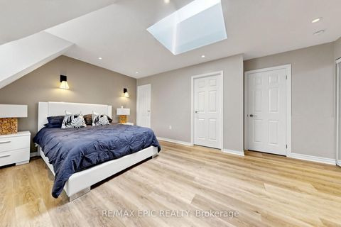 Photo 10 at 732 - 75 Weldrick Road E, Observatory, Richmond Hill