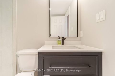 Photo 14 at 732 - 75 Weldrick Road E, Observatory, Richmond Hill