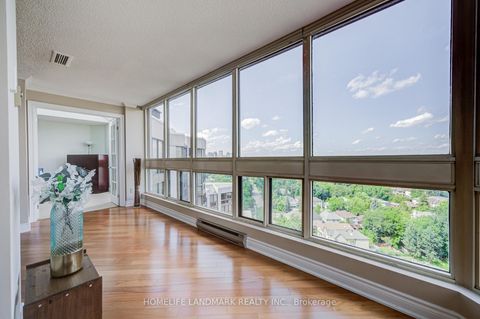 Photo 8 at PH 05 - 10 Kenneth Avenue, Willowdale East, Toronto