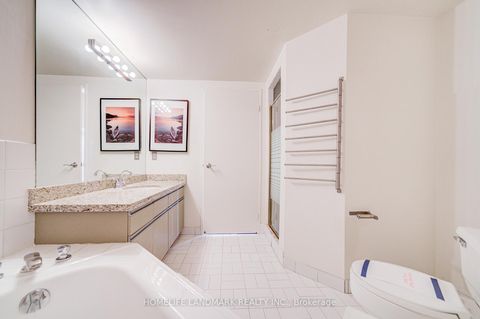 Photo 24 at PH 05 - 10 Kenneth Avenue, Willowdale East, Toronto