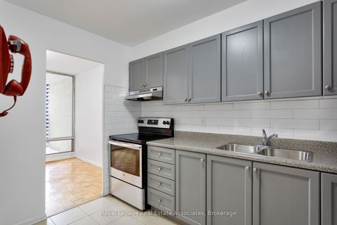 Photo 14 at 1710 - 5 Massey Square, Crescent Town, Toronto