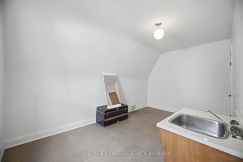 Photo 32 at 43 Marchmount Road, Wychwood, Toronto