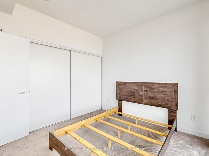 Photo 9 at 3302 - 121 Mcmahon Drive, Bayview Village, Toronto