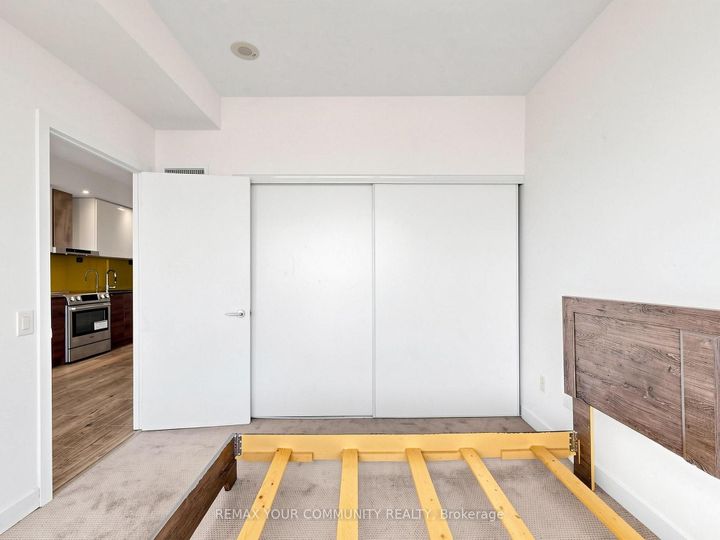 Photo 10 at 3302 - 121 Mcmahon Drive, Bayview Village, Toronto