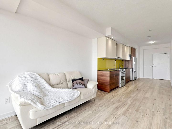 Photo 18 at 3302 - 121 Mcmahon Drive, Bayview Village, Toronto