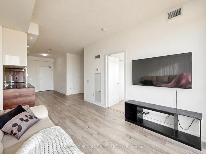 Photo 20 at 3302 - 121 Mcmahon Drive, Bayview Village, Toronto