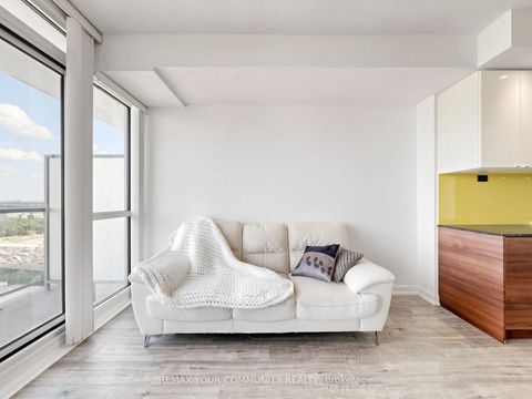 Photo 17 at 3302 - 121 Mcmahon Drive, Bayview Village, Toronto