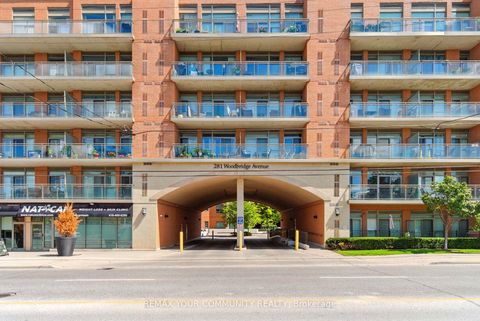Photo 1 at 438 - 281 Woodbridge Avenue, West Woodbridge, Vaughan