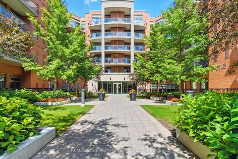 Photo 2 at 438 - 281 Woodbridge Avenue, West Woodbridge, Vaughan