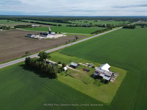 Photo 44 at 5803 26 Highway, Rural Clearview, Clearview
