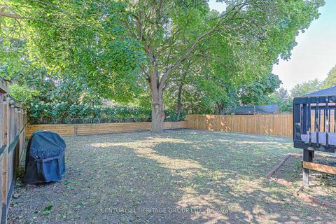 Photo 27 at 314 Wenlock Avenue, Harding, Richmond Hill