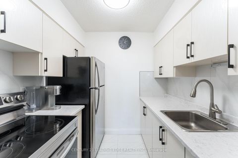 Photo 7 at 611 - 940 Caledonia Road, Glen Park, Toronto