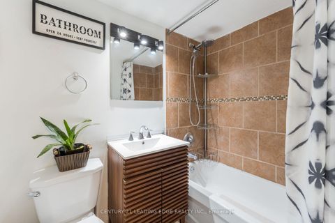 Photo 13 at 611 - 940 Caledonia Road, Glen Park, Toronto