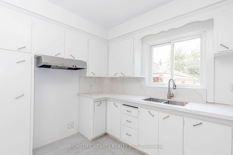 Photo 21 at 6 Dittmer Crescent, Clairville, Toronto