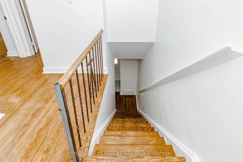 Photo 26 at 6 Dittmer Crescent, Clairville, Toronto
