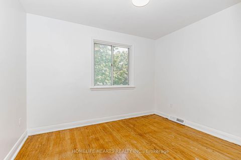 Photo 32 at 6 Dittmer Crescent, Clairville, Toronto