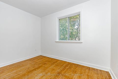 Photo 35 at 6 Dittmer Crescent, Clairville, Toronto