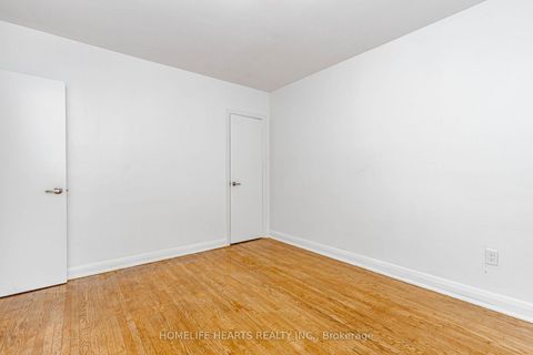 Photo 38 at 6 Dittmer Crescent, Clairville, Toronto
